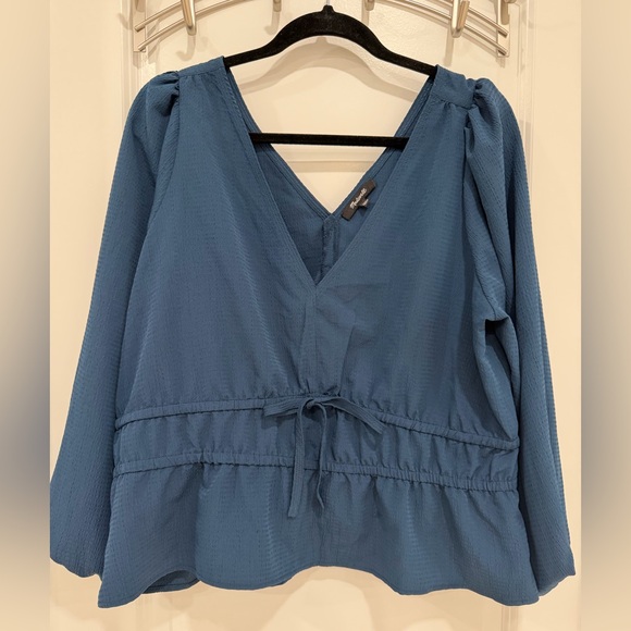Madewell Tops - Madewell Seersucker V-Neck Peplum Top